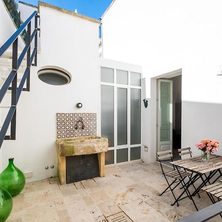 Dimora Del Vescovo Art Boutique Hotel Минервино ди Лече Екстериор снимка