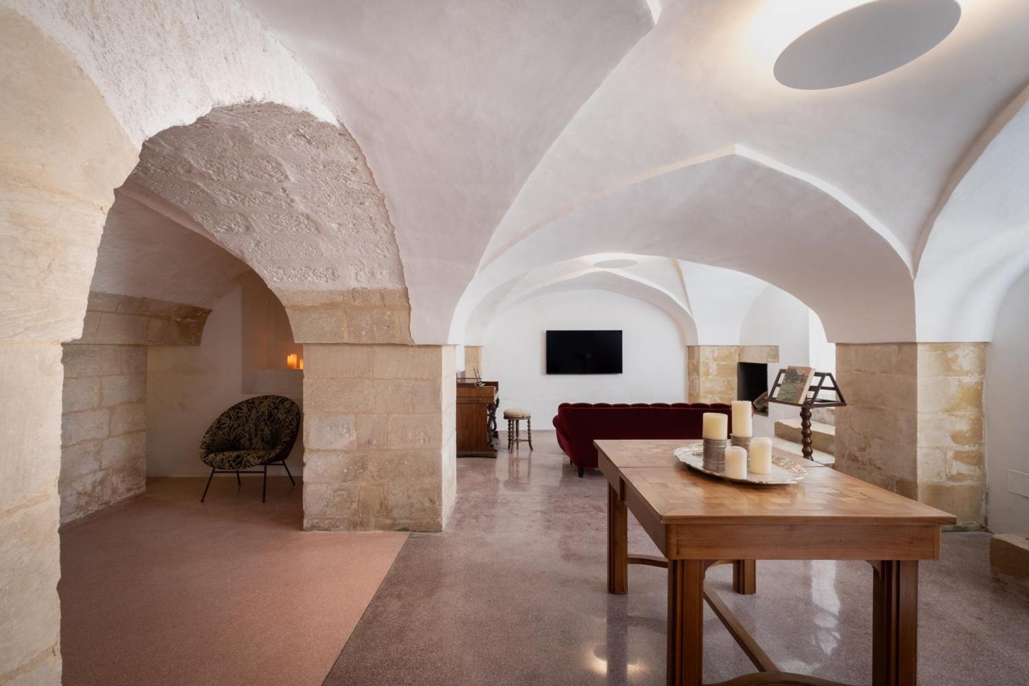 Dimora Del Vescovo Art Boutique Hotel Минервино ди Лече Екстериор снимка