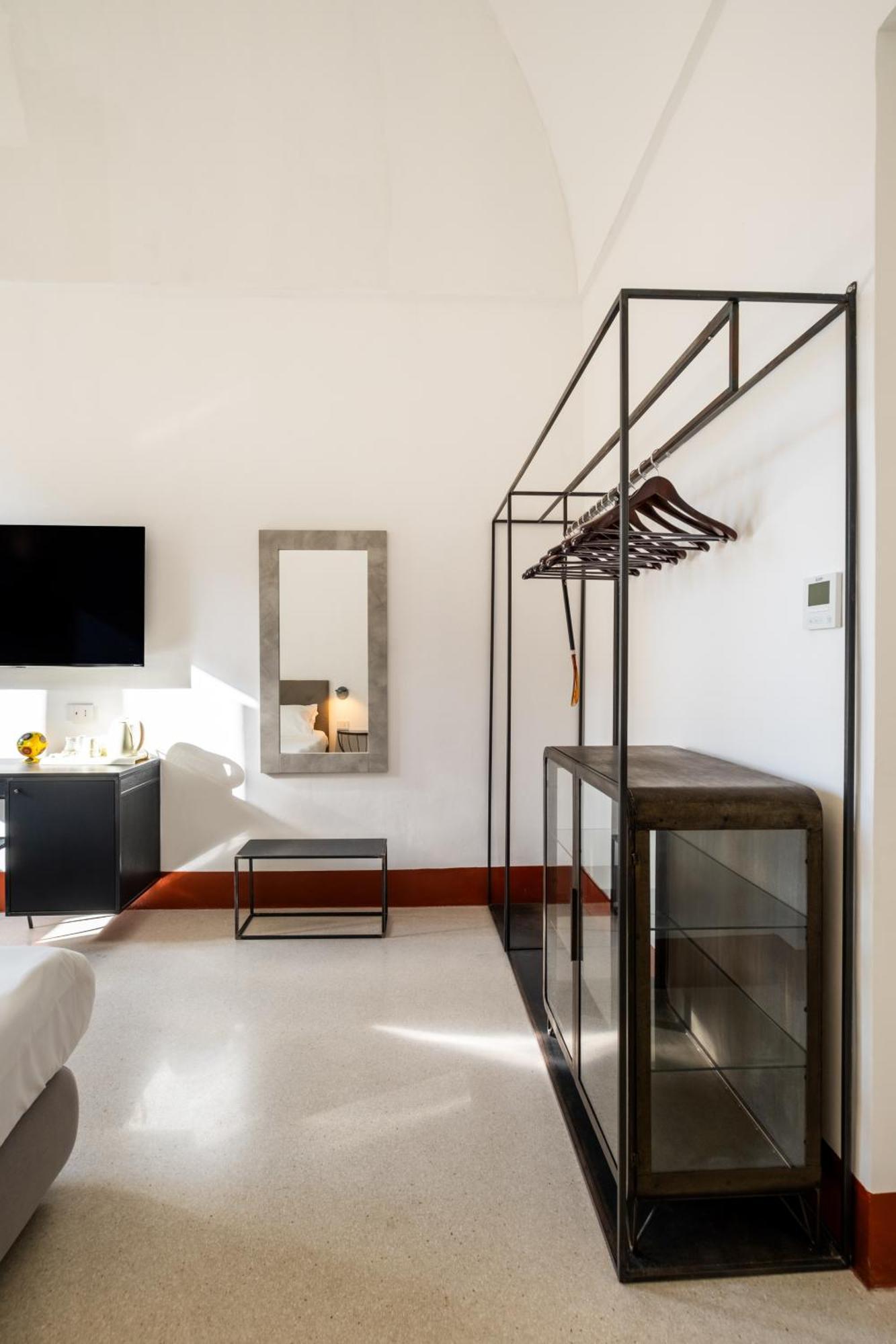 Dimora Del Vescovo Art Boutique Hotel Минервино ди Лече Екстериор снимка